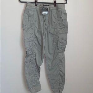 Eddie Bauer Kick Back Joggers Gray sz 6
